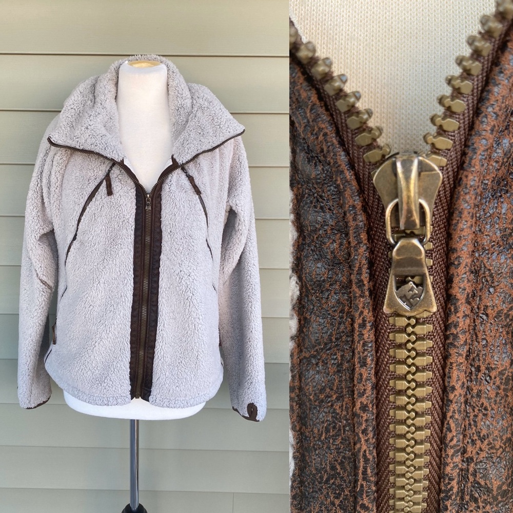 Kuhl Fuzzy Fleece Flight Jacket Stone XL Hooded